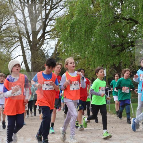 25.04.2026 - Das Zehntel Zöllner http://msf.ph/oto/9606184 25.04.2026 09:42:05 Laufen 7401, 7396, 7398 meine-sportfotos.de