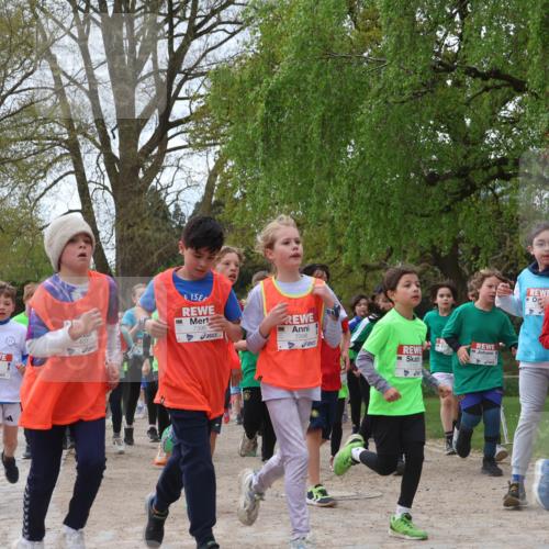 25.04.2026 - Das Zehntel Zöllner http://msf.ph/oto/9606187 25.04.2026 09:42:05 Laufen 5116, 401, 7396, 7398, 1, 0 meine-sportfotos.de