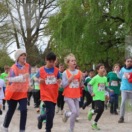 25.04.2026 - Das Zehntel Zöllner http://msf.ph/oto/9606194 25.04.2026 09:42:05 Laufen 7396, 7127 meine-sportfotos.de