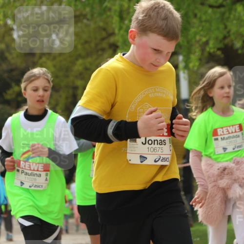 25.04.2026 - Das Zehntel Zöllner http://msf.ph/oto/9606214 25.04.2026 11:49:24 Laufen 11028, 7510675, 10675, 12633, 250, 8313 meine-sportfotos.de