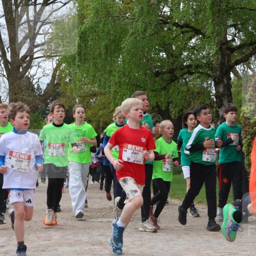 25.04.2026 - Das Zehntel Zöllner http://msf.ph/oto/9606249 25.04.2026 09:42:06 Laufen 5116, 5113, 6109 meine-sportfotos.de