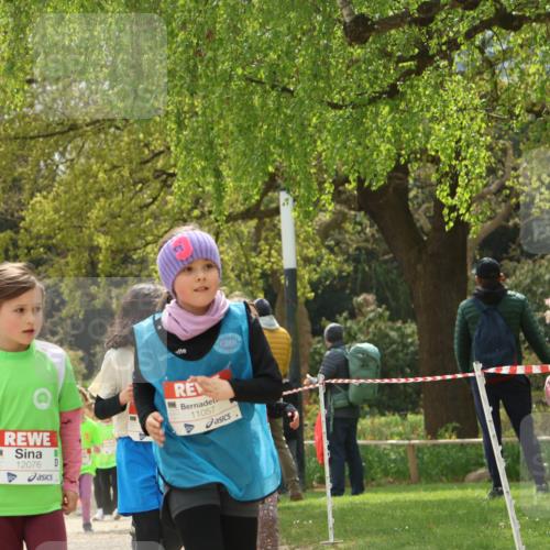 25.04.2026 - Das Zehntel Zöllner http://msf.ph/oto/9606292 25.04.2026 11:49:27 Laufen 056, 13, 12076, 11057 meine-sportfotos.de