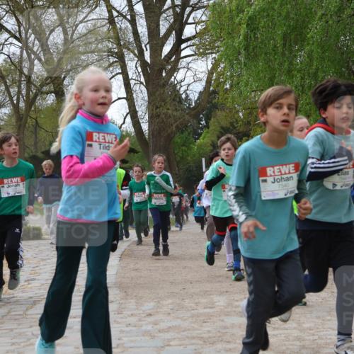 25.04.2026 - Das Zehntel Zöllner http://msf.ph/oto/9606346 25.04.2026 09:42:09 Laufen 7540, 7544 meine-sportfotos.de