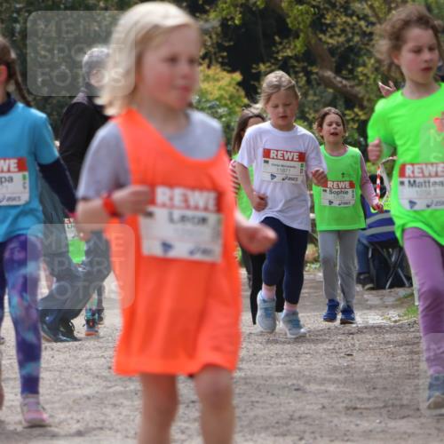 25.04.2026 - Das Zehntel Zöllner http://msf.ph/oto/9606396 25.04.2026 11:49:31 Laufen 12471, 11871, 10729, 12540 meine-sportfotos.de