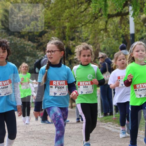 25.04.2026 - Das Zehntel Zöllner http://msf.ph/oto/9606515 25.04.2026 11:49:34 Laufen 2518, 12519, 12471, 12083, 12529, 13 meine-sportfotos.de