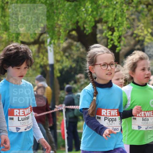 25.04.2026 - Das Zehntel Zöllner http://msf.ph/oto/9606598 25.04.2026 11:49:36 Laufen 12518, 12518, 12519, 12083, 12471 meine-sportfotos.de