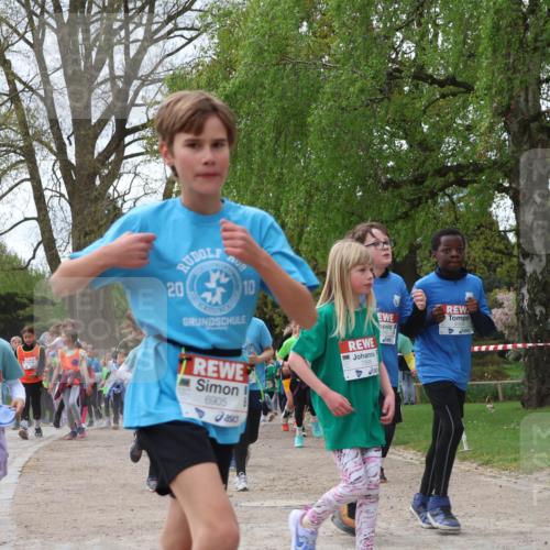 25.04.2026 - Das Zehntel Zöllner http://msf.ph/oto/9606703 25.04.2026 09:42:22 Laufen 7522, 20, 6905, 10, 7895, 20, 6840 meine-sportfotos.de