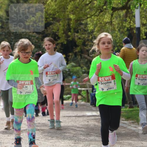 25.04.2026 - Das Zehntel Zöllner http://msf.ph/oto/9606705 25.04.2026 11:49:39 Laufen 12541, 11379, 12583, 10729 meine-sportfotos.de