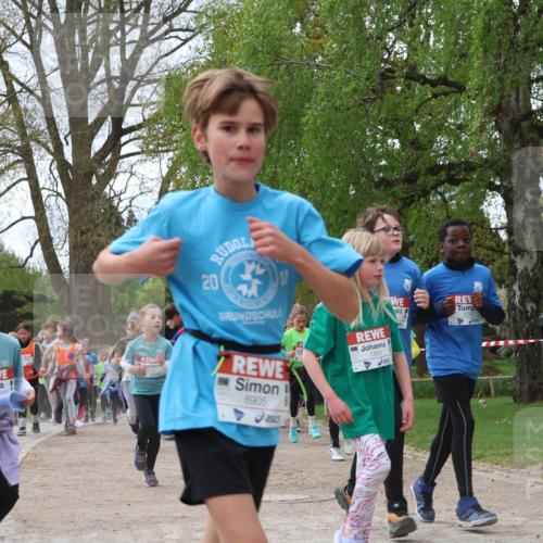 25.04.2026 - Das Zehntel Zöllner http://msf.ph/oto/9606706 25.04.2026 09:42:22 Laufen 7527, 7522, 20, 6905, 7895 meine-sportfotos.de