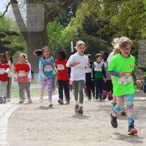25.04.2026 - Das Zehntel Zöllner http://msf.ph/oto/9606728 25.04.2026 11:49:40 Laufen 12541, 10743 meine-sportfotos.de