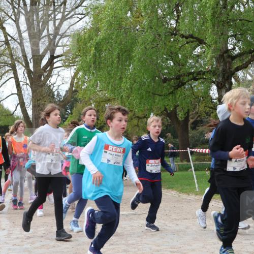 25.04.2026 - Das Zehntel Zöllner http://msf.ph/oto/9606800 25.04.2026 09:42:27 Laufen 5729, 5490 meine-sportfotos.de