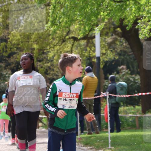 25.04.2026 - Das Zehntel Zöllner http://msf.ph/oto/9606848 25.04.2026 11:49:47 Laufen 10304, 10299, 11119 meine-sportfotos.de