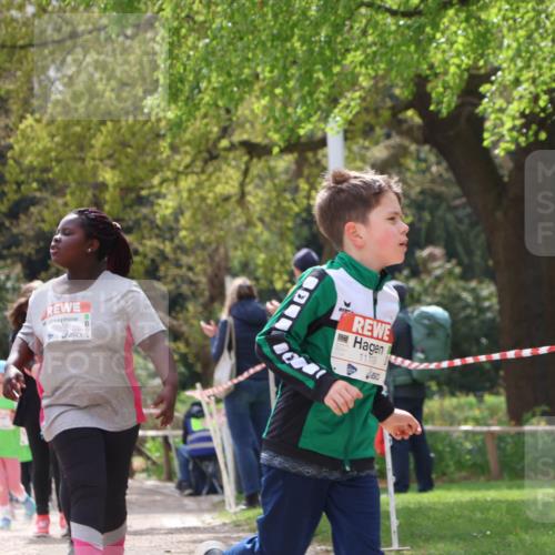 25.04.2026 - Das Zehntel Zöllner http://msf.ph/oto/9606856 25.04.2026 11:49:47 Laufen 10304, 10299, 11119 meine-sportfotos.de