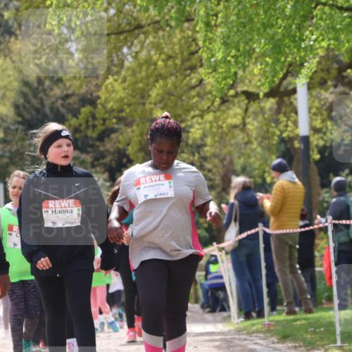 25.04.2026 - Das Zehntel Zöllner http://msf.ph/oto/9606884 25.04.2026 11:49:48 Laufen 10940, 10304, 10299 meine-sportfotos.de