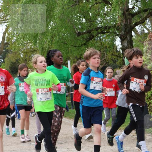 25.04.2026 - Das Zehntel Zöllner http://msf.ph/oto/9606990 25.04.2026 09:42:36 Laufen 7194, 7132, 6219 meine-sportfotos.de