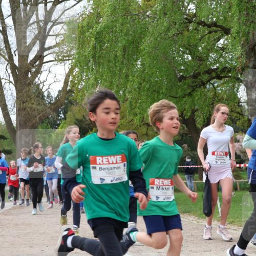 25.04.2026 - Das Zehntel Zöllner http://msf.ph/oto/9607076 25.04.2026 09:42:41 Laufen 7863 meine-sportfotos.de