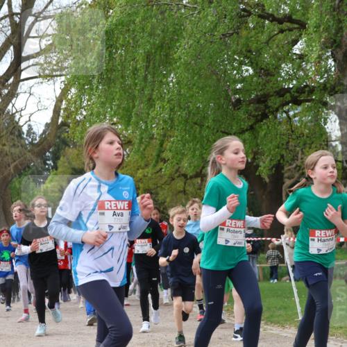 25.04.2026 - Das Zehntel Zöllner http://msf.ph/oto/9607102 25.04.2026 09:42:42 Laufen 7751, 7944, 7948 meine-sportfotos.de