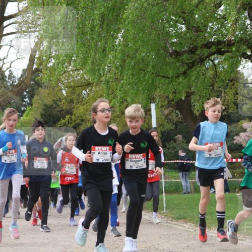 25.04.2026 - Das Zehntel Zöllner http://msf.ph/oto/9607136 25.04.2026 09:42:44 Laufen 6, 5493, 7830, 7690, 5494 meine-sportfotos.de