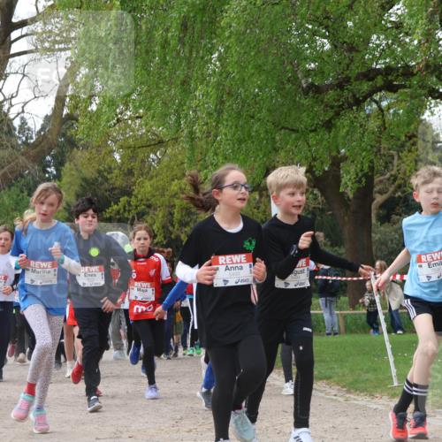 25.04.2026 - Das Zehntel Zöllner http://msf.ph/oto/9607145 25.04.2026 09:42:44 Laufen 5493, 7690 meine-sportfotos.de