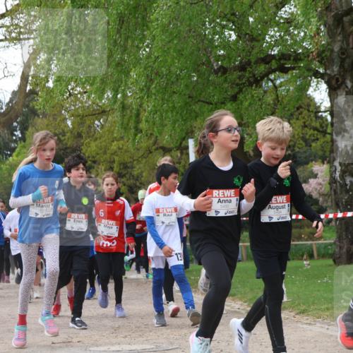 25.04.2026 - Das Zehntel Zöllner http://msf.ph/oto/9607154 25.04.2026 09:42:45 Laufen 6356, 13, 5493, 5494 meine-sportfotos.de