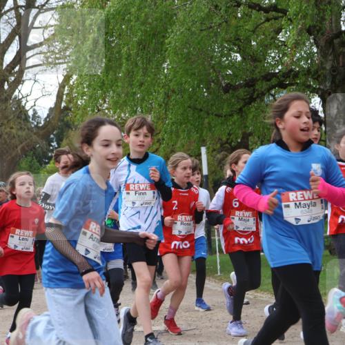 25.04.2026 - Das Zehntel Zöllner http://msf.ph/oto/9607201 25.04.2026 09:42:46 Laufen 7309, 6118, 6, 6348, 7722, 2 meine-sportfotos.de