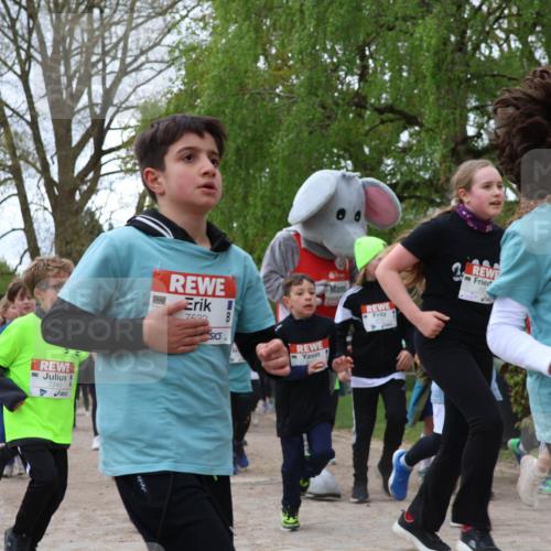 25.04.2026 - Das Zehntel Zöllner http://msf.ph/oto/9607352 25.04.2026 09:42:52 Laufen 3, 7240, 7522, 7557 meine-sportfotos.de