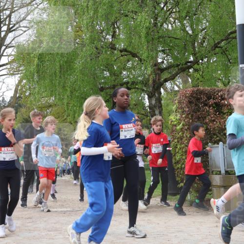 25.04.2026 - Das Zehntel Zöllner http://msf.ph/oto/9607427 25.04.2026 09:42:55 Laufen 25 meine-sportfotos.de