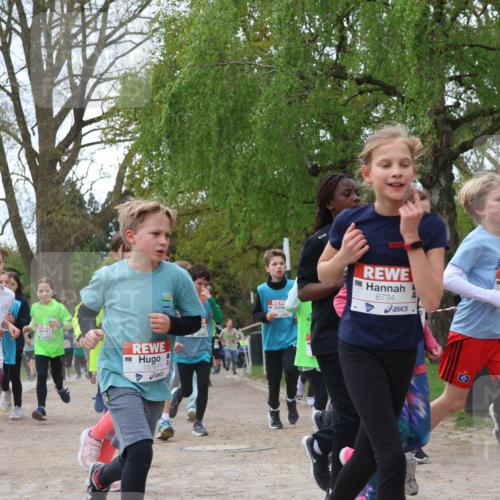 25.04.2026 - Das Zehntel Zöllner http://msf.ph/oto/9607456 25.04.2026 09:42:56 Laufen 6526, 7576, 6734, 10 meine-sportfotos.de