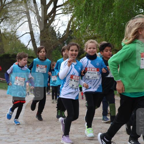 25.04.2026 - Das Zehntel Zöllner http://msf.ph/oto/9607687 25.04.2026 09:43:07 Laufen 5791, 7727, 7714, 7906 meine-sportfotos.de