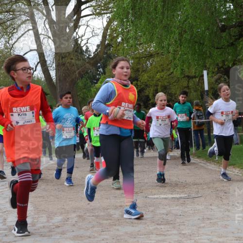 25.04.2026 - Das Zehntel Zöllner http://msf.ph/oto/9607743 25.04.2026 09:43:10 Laufen 7397, 7407 meine-sportfotos.de