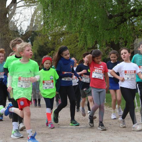25.04.2026 - Das Zehntel Zöllner http://msf.ph/oto/9607812 25.04.2026 09:43:14 Laufen 5798, 7093, 5262, 6669, 5159, 5153, 5918 meine-sportfotos.de