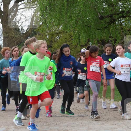 25.04.2026 - Das Zehntel Zöllner http://msf.ph/oto/9607818 25.04.2026 09:43:14 Laufen 5159, 5153 meine-sportfotos.de
