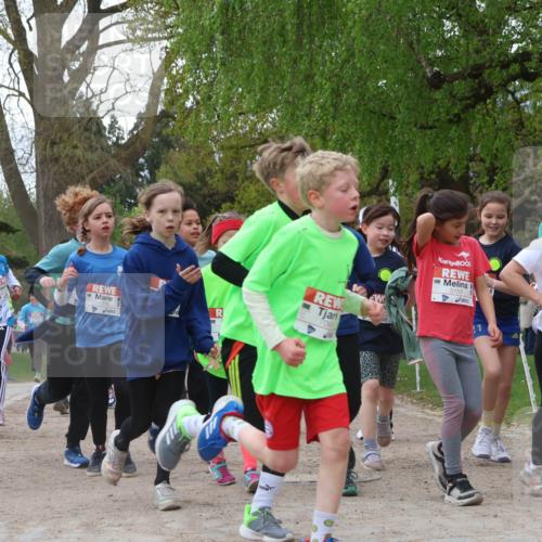 25.04.2026 - Das Zehntel Zöllner http://msf.ph/oto/9607824 25.04.2026 09:43:14 Laufen 5798, 7098, 5159, 1, 5153 meine-sportfotos.de