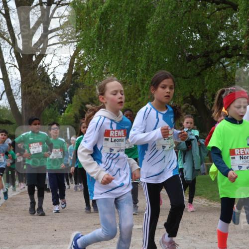 25.04.2026 - Das Zehntel Zöllner http://msf.ph/oto/9607874 25.04.2026 09:43:17 Laufen 7702, 7712, 5262, 6464, 63 meine-sportfotos.de
