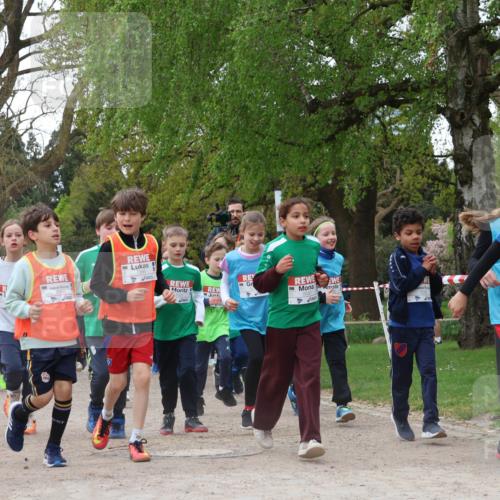 25.04.2026 - Das Zehntel Zöllner http://msf.ph/oto/9608074 25.04.2026 09:43:26 Laufen 7390 meine-sportfotos.de
