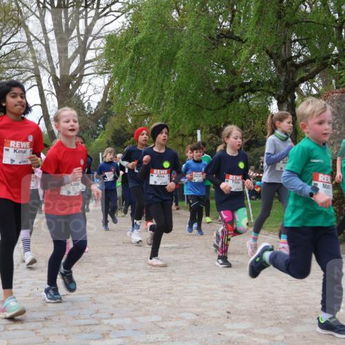 25.04.2026 - Das Zehntel Zöllner http://msf.ph/oto/9608194 25.04.2026 09:43:32 Laufen 6105 meine-sportfotos.de