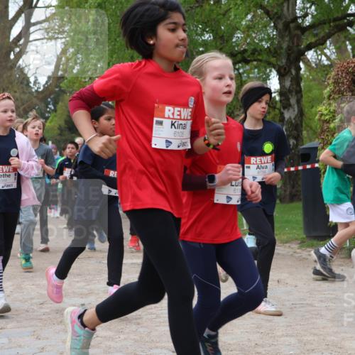 25.04.2026 - Das Zehntel Zöllner http://msf.ph/oto/9608206 25.04.2026 09:43:33 Laufen 5568, 6105, 70, 611, 6756 meine-sportfotos.de