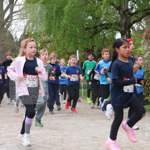 25.04.2026 - Das Zehntel Zöllner http://msf.ph/oto/9608218 25.04.2026 09:43:33 Laufen 5568 meine-sportfotos.de