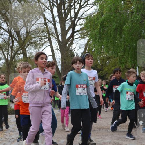 25.04.2026 - Das Zehntel Zöllner http://msf.ph/oto/9608332 25.04.2026 09:43:37 Laufen 620, 80, 7614, 166, 6129, 6006 meine-sportfotos.de