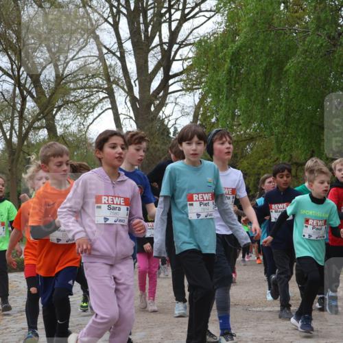 25.04.2026 - Das Zehntel Zöllner http://msf.ph/oto/9608337 25.04.2026 09:43:37 Laufen 620, 7580, 7614, 250, 6006 meine-sportfotos.de