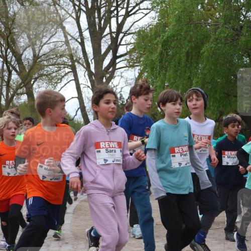 25.04.2026 - Das Zehntel Zöllner http://msf.ph/oto/9608353 25.04.2026 09:43:37 Laufen 618, 6207, 7580, 7614, 6006, 801 meine-sportfotos.de