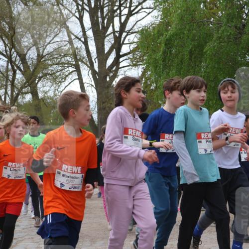 25.04.2026 - Das Zehntel Zöllner http://msf.ph/oto/9608356 25.04.2026 09:43:37 Laufen 6187, 6207, 7580, 7614, 6006 meine-sportfotos.de