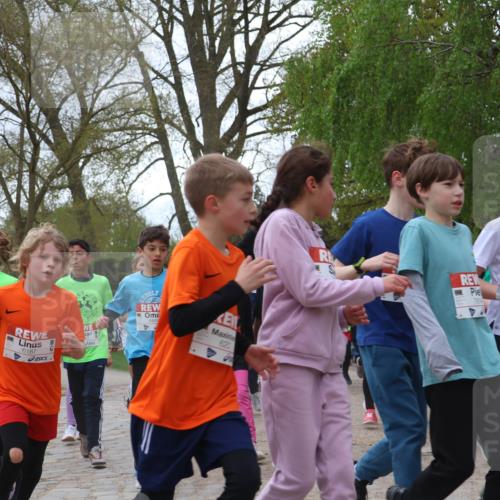 25.04.2026 - Das Zehntel Zöllner http://msf.ph/oto/9608362 25.04.2026 09:43:38 Laufen 6187, 620, 5166 meine-sportfotos.de