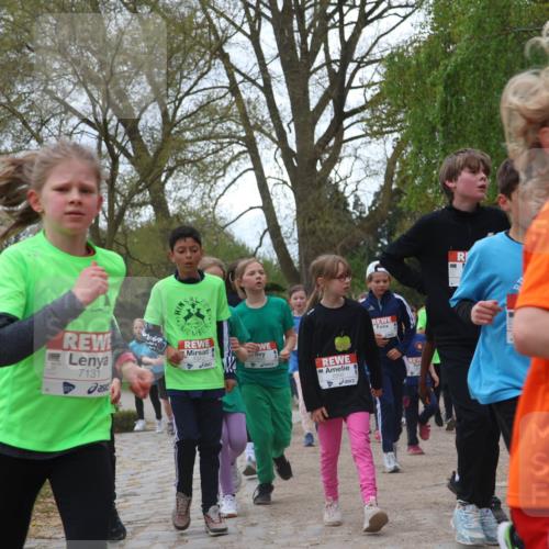 25.04.2026 - Das Zehntel Zöllner http://msf.ph/oto/9608385 25.04.2026 09:43:39 Laufen 7131 meine-sportfotos.de