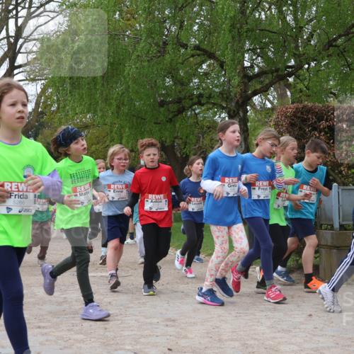 25.04.2026 - Das Zehntel Zöllner http://msf.ph/oto/9608451 25.04.2026 09:43:42 Laufen 5266 meine-sportfotos.de