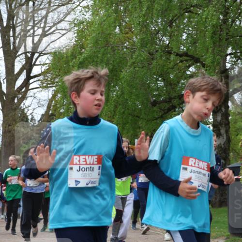 25.04.2026 - Das Zehntel Zöllner http://msf.ph/oto/9608594 25.04.2026 09:43:48 Laufen 5810, 5832 meine-sportfotos.de