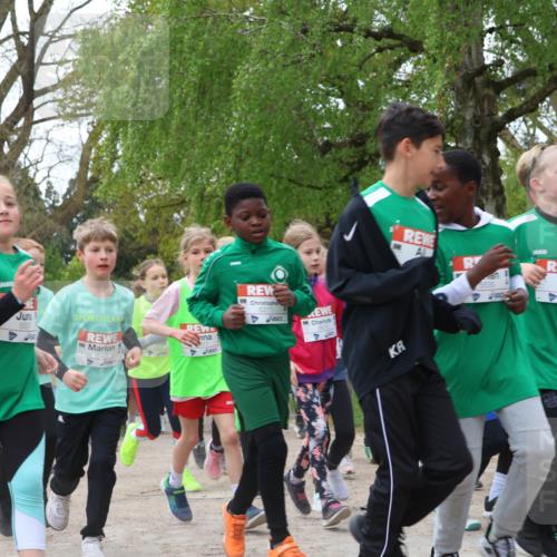 25.04.2026 - Das Zehntel Zöllner http://msf.ph/oto/9608682 25.04.2026 09:43:52 Laufen 6028, 6211, 5647 meine-sportfotos.de