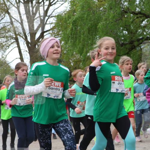 25.04.2026 - Das Zehntel Zöllner http://msf.ph/oto/9608697 25.04.2026 09:43:52 Laufen 268, 5546, 5545, 1850, 5631, 6211 meine-sportfotos.de