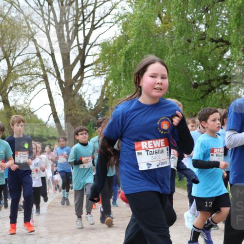 25.04.2026 - Das Zehntel Zöllner http://msf.ph/oto/9608776 25.04.2026 09:43:56 Laufen 6296, 7616, 5402, 6818, 12, 5374, 5 meine-sportfotos.de