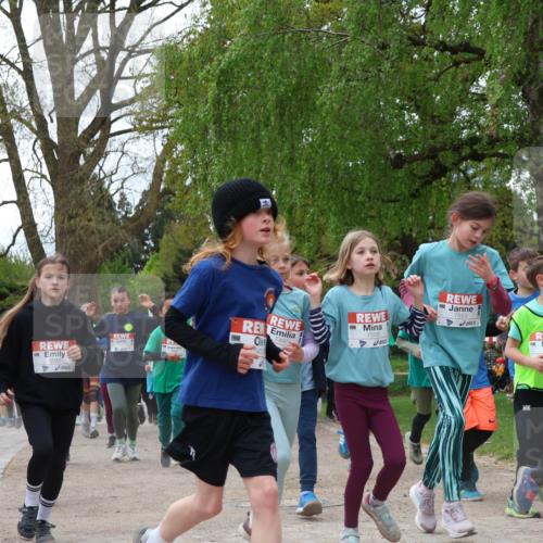 25.04.2026 - Das Zehntel Zöllner http://msf.ph/oto/9608850 25.04.2026 09:44:01 Laufen 5377, 7497, 7509, 7553 meine-sportfotos.de